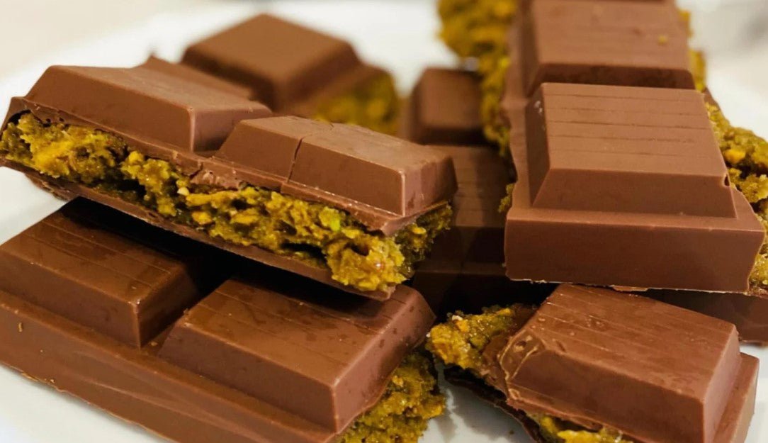 Dubai Chocolate - 200g Belgian Chocolate with Pistachio & Kadayif - 200g x 10 Bars