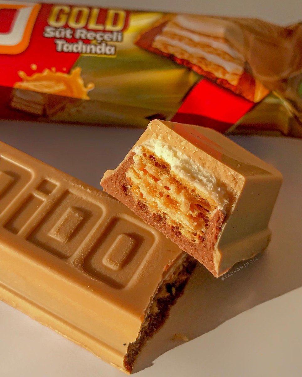 Dido Gold Chocolate Covered Wafer Bar with Jam - 144 Pieces x 36g