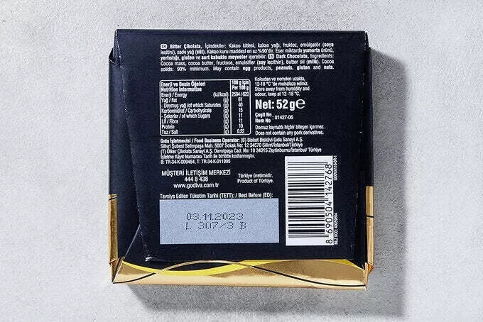 Godiva Signature 90% Dark Square Chocolate - 52g x 36 Pieces